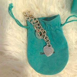 Tiffany & Co. Jewelry - Tiffany Heart toggle bracelet Tiffany & Co. Jewelry - Tiffany Heart toggle bracelet